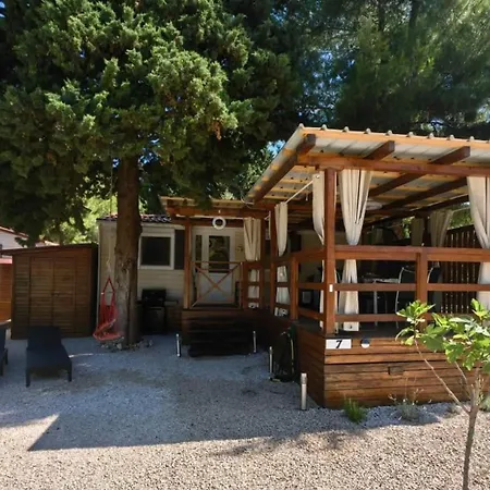 Mobile David Pirovac