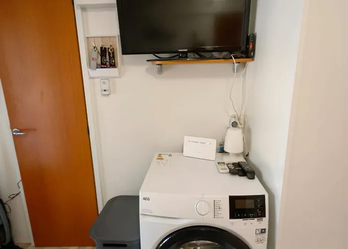 Mobile David * Pirovac