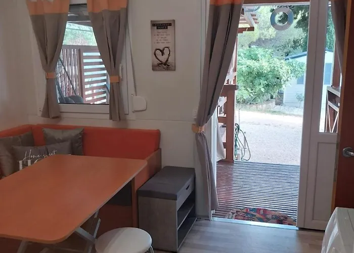 Mobile David * Pirovac