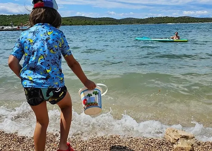 Mobile David Σπίτι διακοπών Pirovac