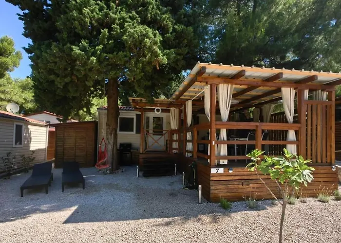 Mobile David Pirovac